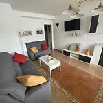 Centrico Con Vistas Y Cerca De Playa *