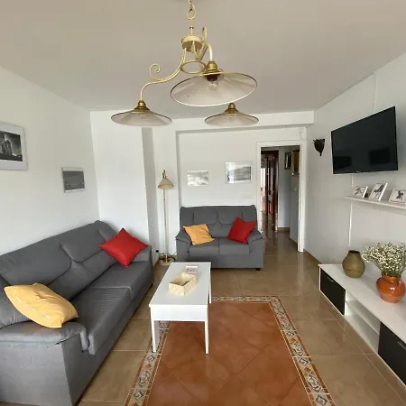 Apartment Centrico Con Vistas Y Cerca De Playa Puentedeume