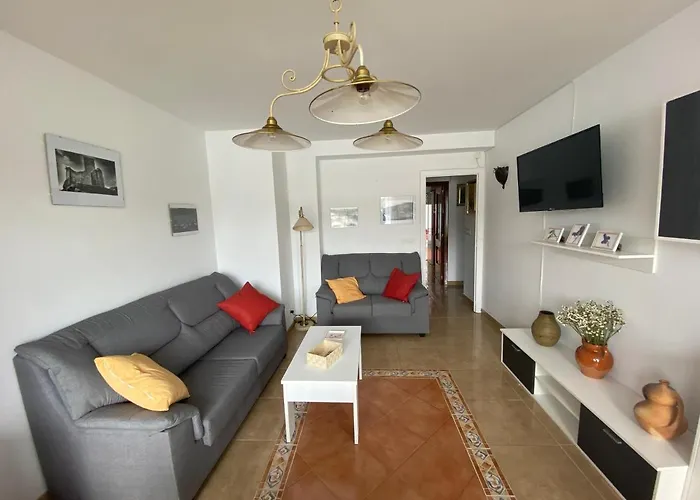 Apartamento Céntrico Con Vistas Y Cerca De Playa Puentedeume