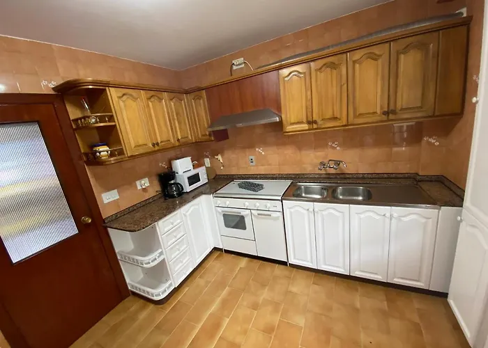 Céntrico Con Vistas Y Cerca De Playa * Puentedeume